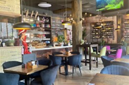 Queens Lunch & Diner