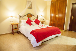 HOTEL MAYNO