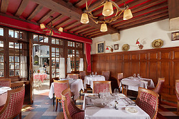 Le Relais des Trois Châteaux