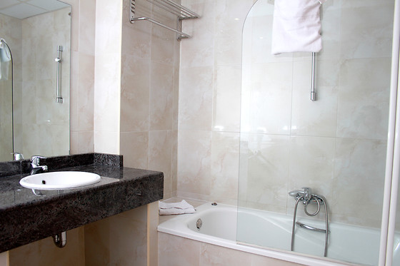 HOTEL ISABEL DE SEGURA - photo 20