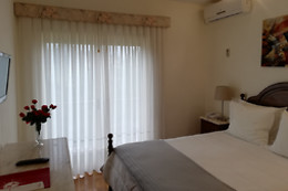 HOTEL PENINSULAR - AMARES